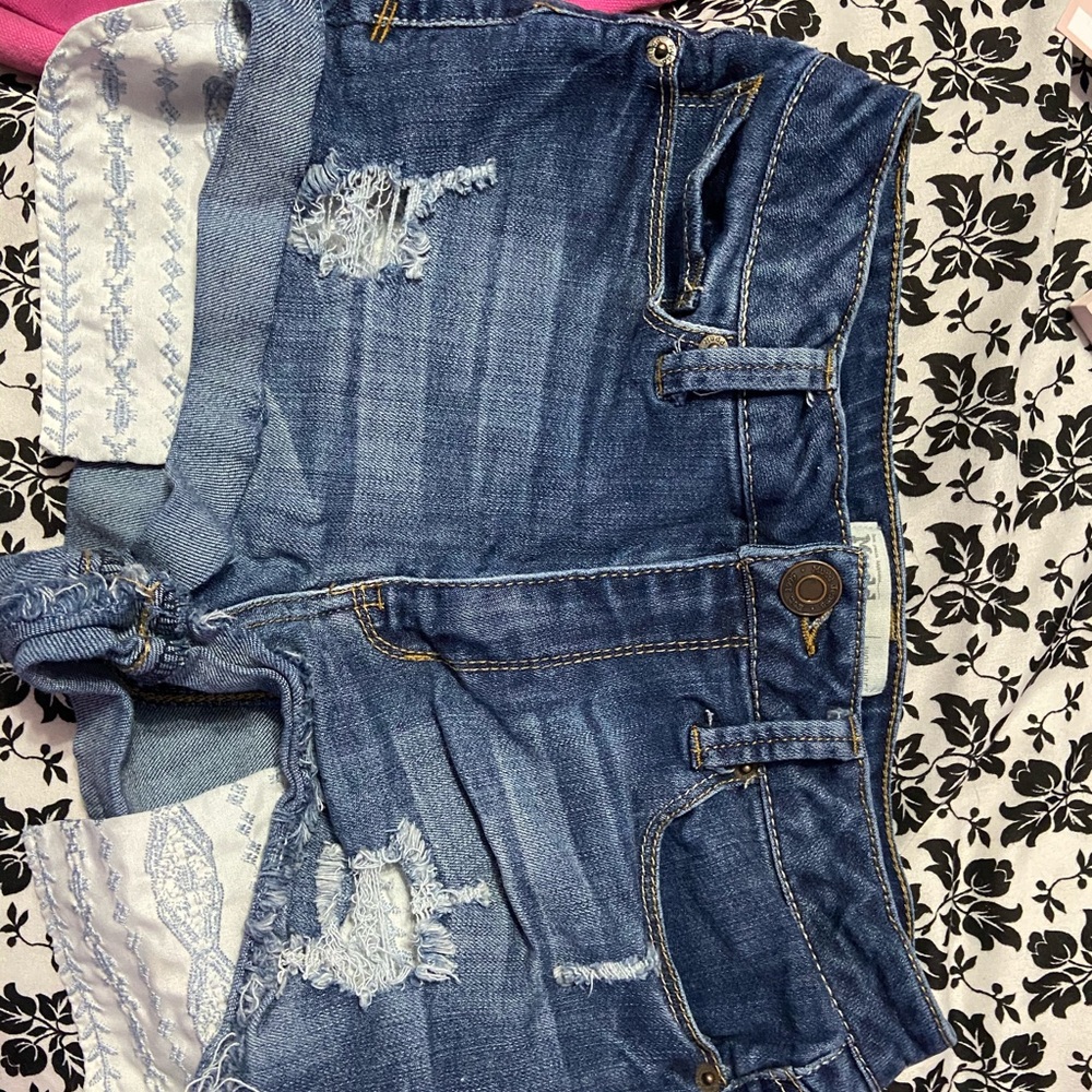 Mudd High-Waisted Jean Shorts